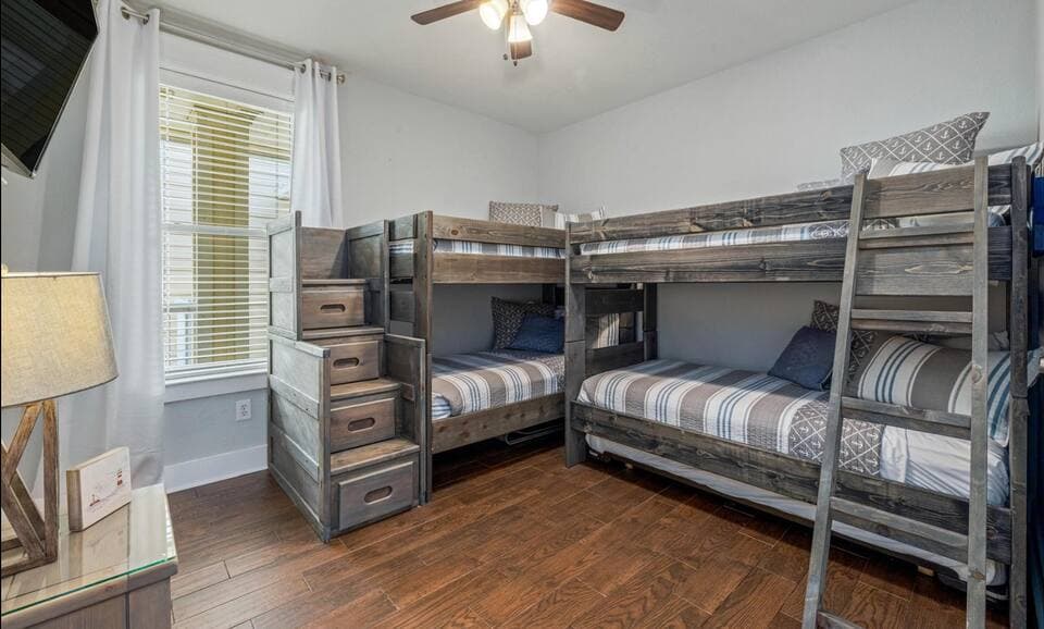 Top-Floor Condo at Pointe West 16